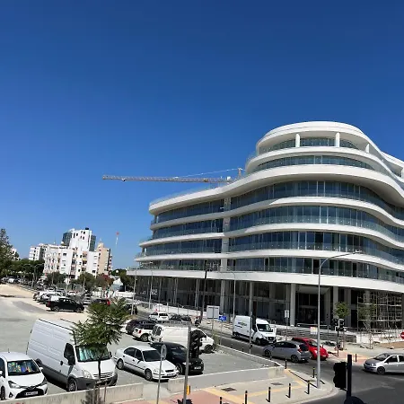 Luxury 3 Bedroom In Center Apartment Nikosia