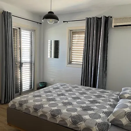 Apartment Luxury 3 Bedroom In Center