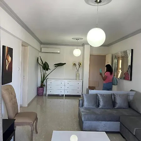 Luxury 3 Bedroom In Center Nicosia